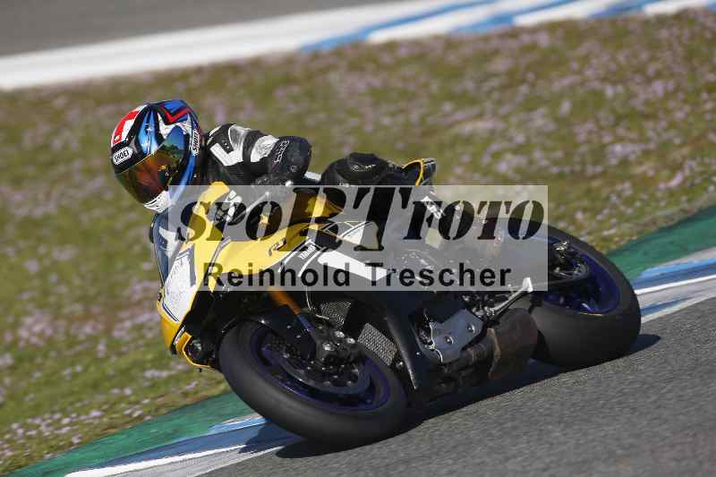 /Archiv-2024/02 29.01.-02.02.2024 Moto Center Thun Jerez/Gruppe gruen-green/251